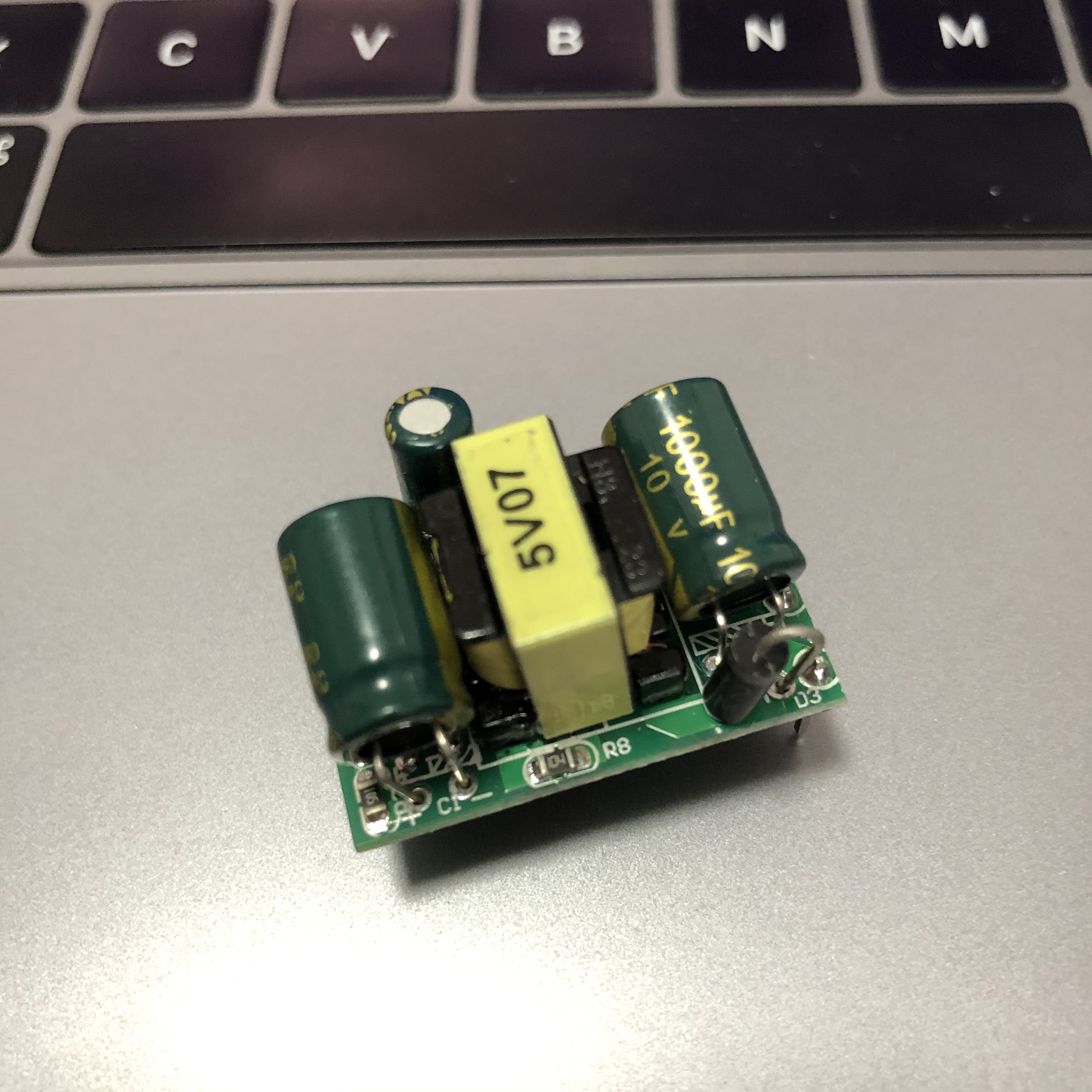 200V 转 5V 200V 转 5V